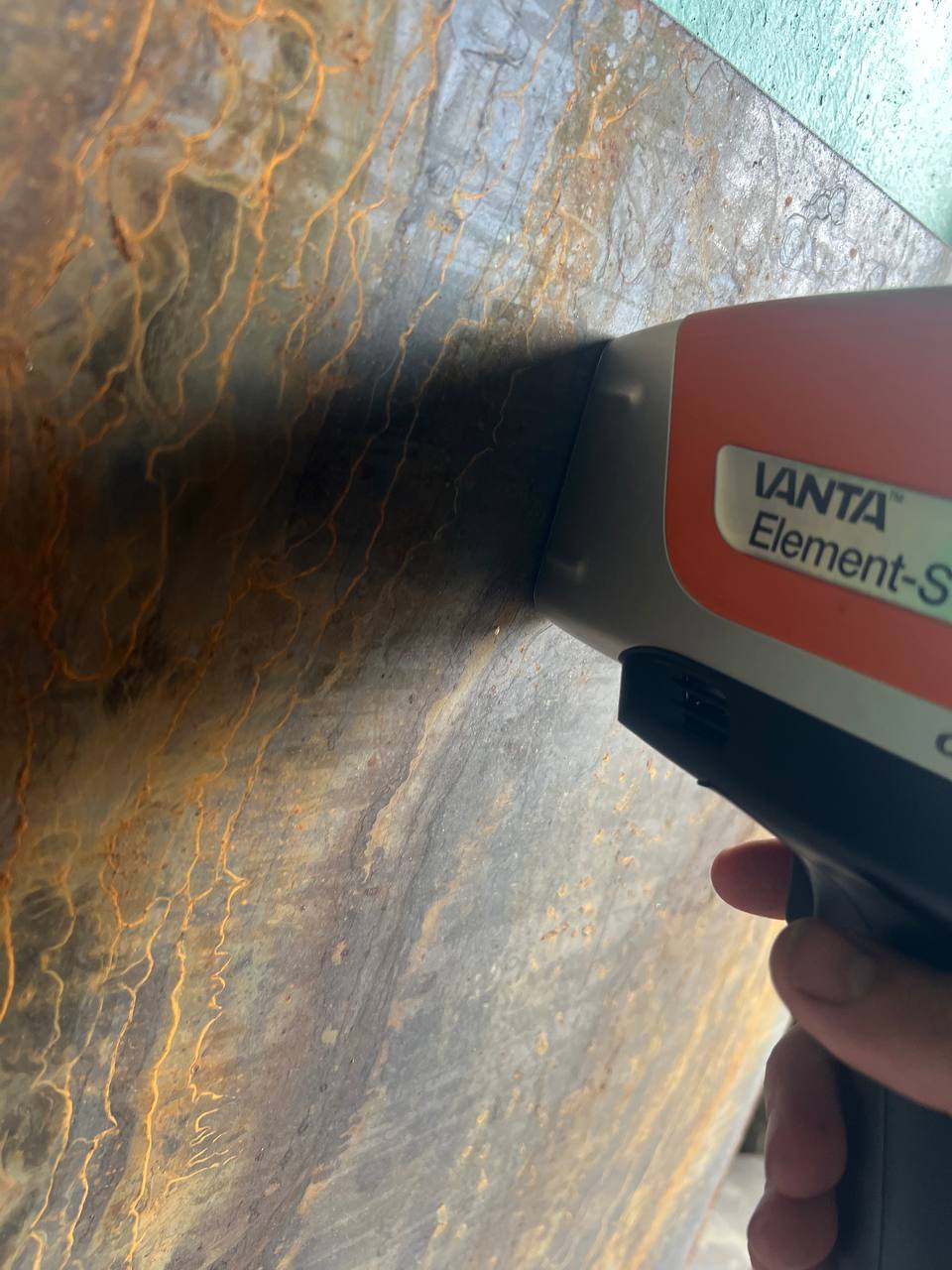 Рентгенофлуоресцентный анализ металлов, Химический анализ металла — AN-MET