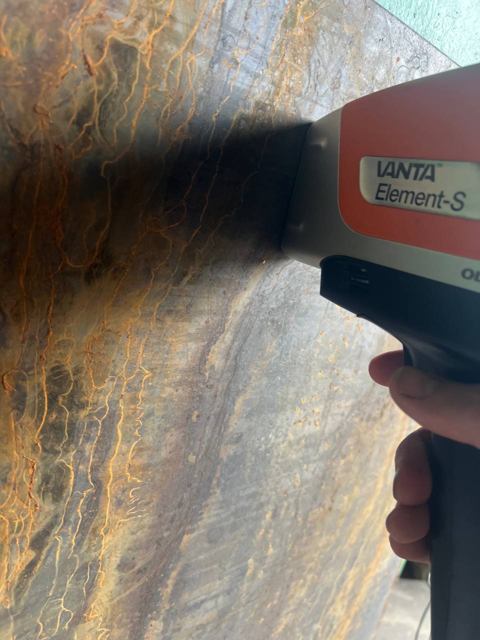 Рентгенофлуоресцентный анализ металлов, Анализ металла — AN-MET