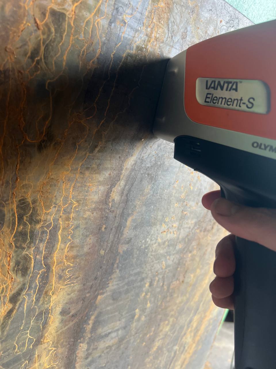 Рентгенофлуоресцентный анализ металлов, Анализ металлов и сплавов — AN-MET