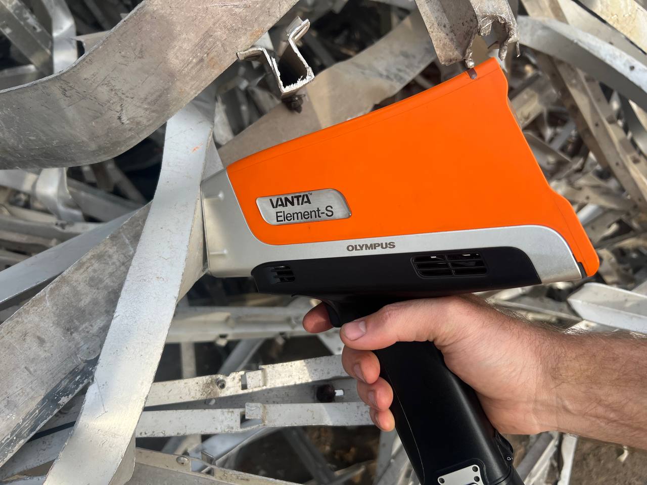 Рентгенофлуоресцентный анализ металлов, Лаборатория анализа металлов — AN-MET